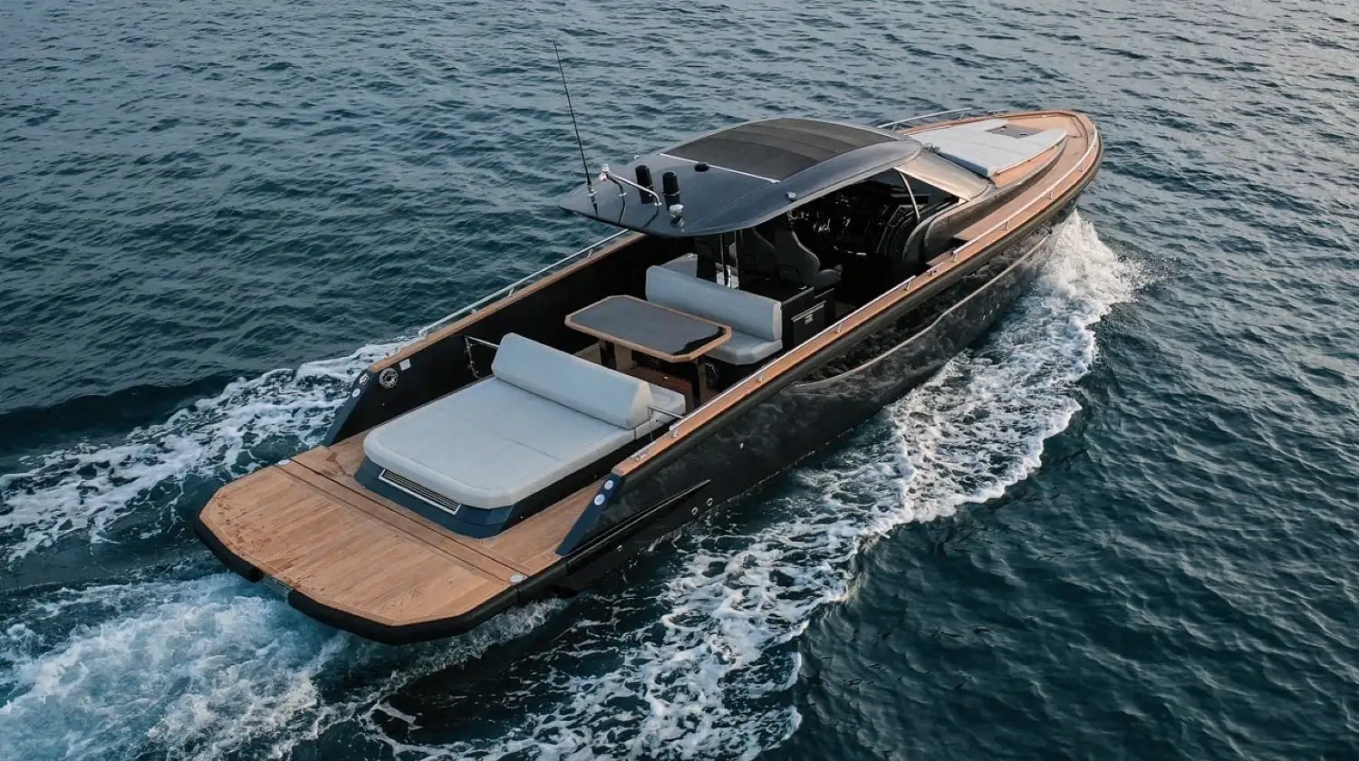 Focus Forza 37 Yacht Charter Mykonos