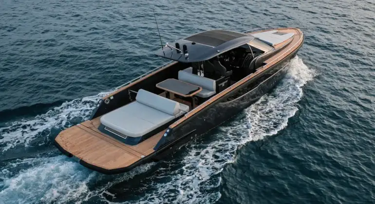 Focus Forza 37 Yacht Charter Mykonos