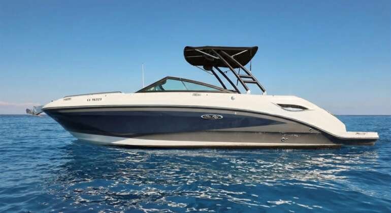 Sea Ray 250 SDX | Cyprus Yacht Charters