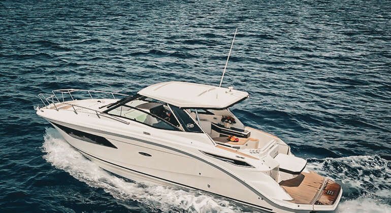 Sea Ray 320 | Cyprus Yacht Charters